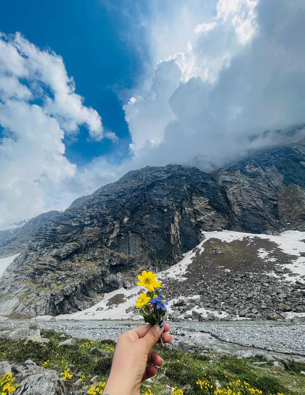 Chandrashila Sunrise Trek from Gujarat: Deoriatal Route, Travel & Cost Guide (2026)